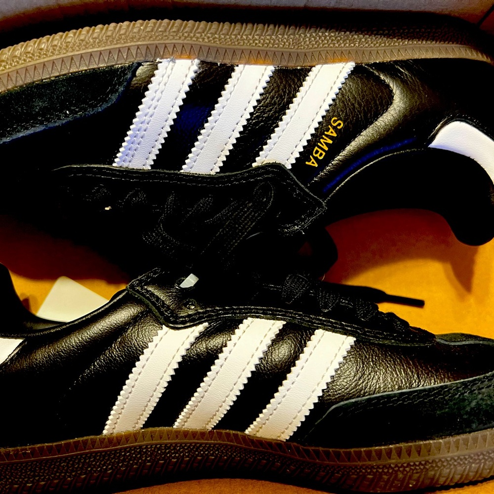 Adidas kids samba indoor soccer shoes